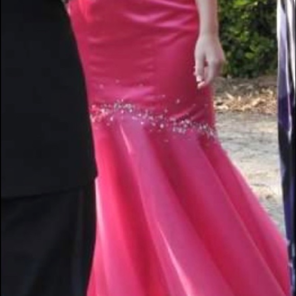 Prom Dress - Picture 2 of 4